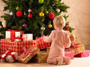 christmas-tree-presents